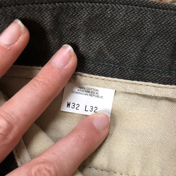 Dockers Men’s Dark Gray Pleated-Cuffed Class A Dress Pants Khakis Size 32x32 - Picture 4 of 9